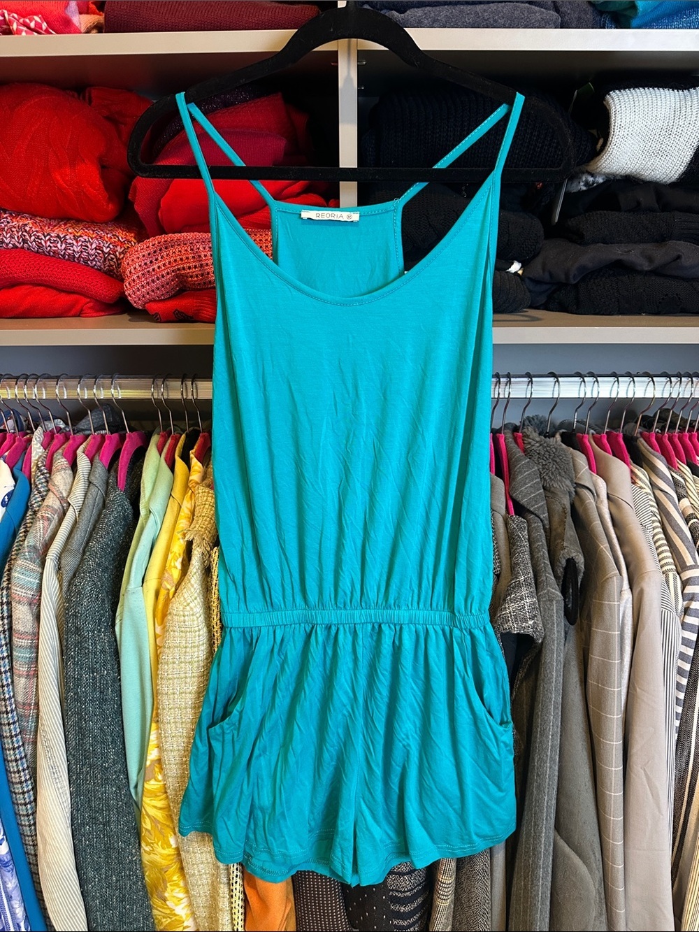Reoria teal racer back elastic waistband 2 pocket romper size M
